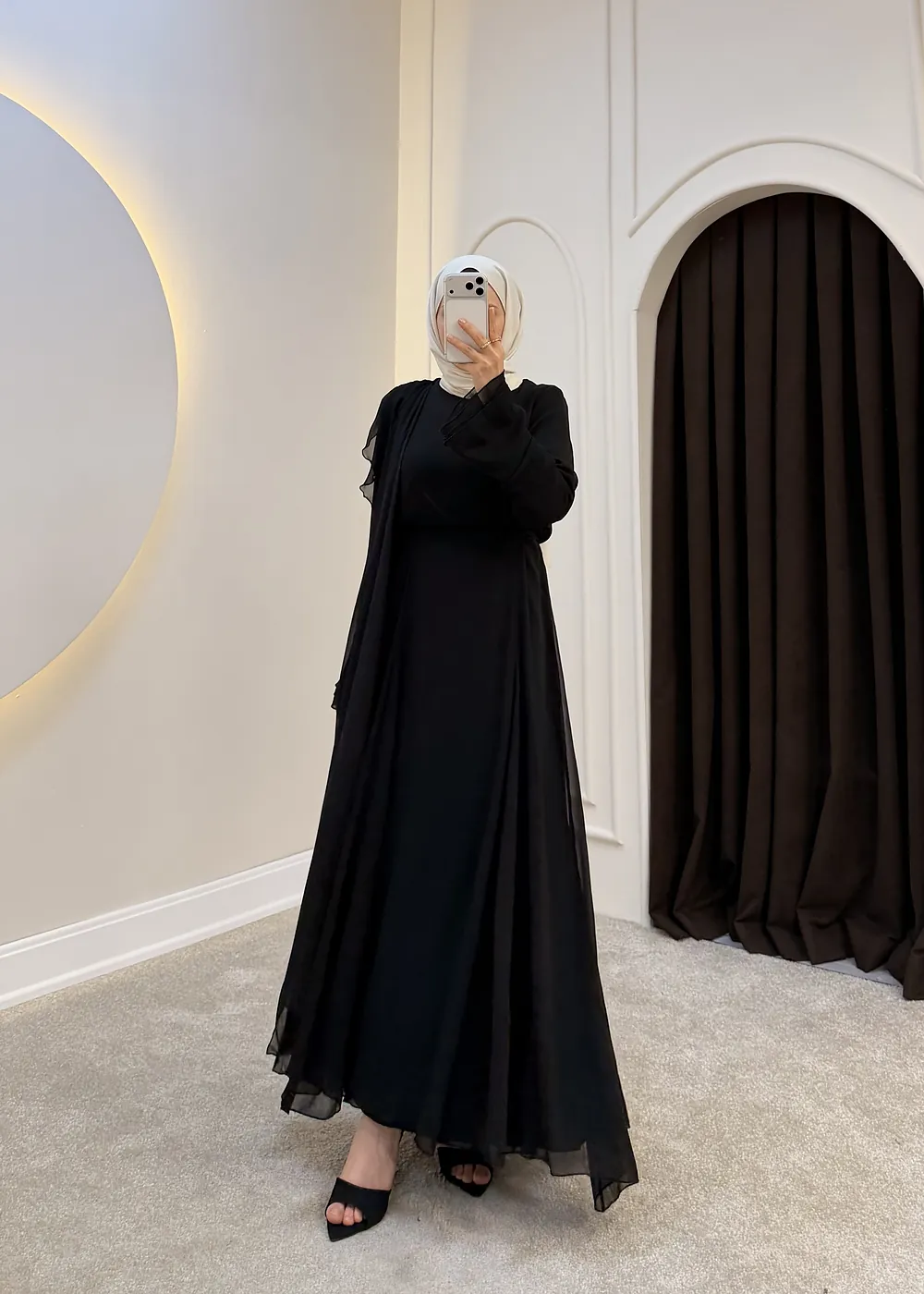 Hil Elbise