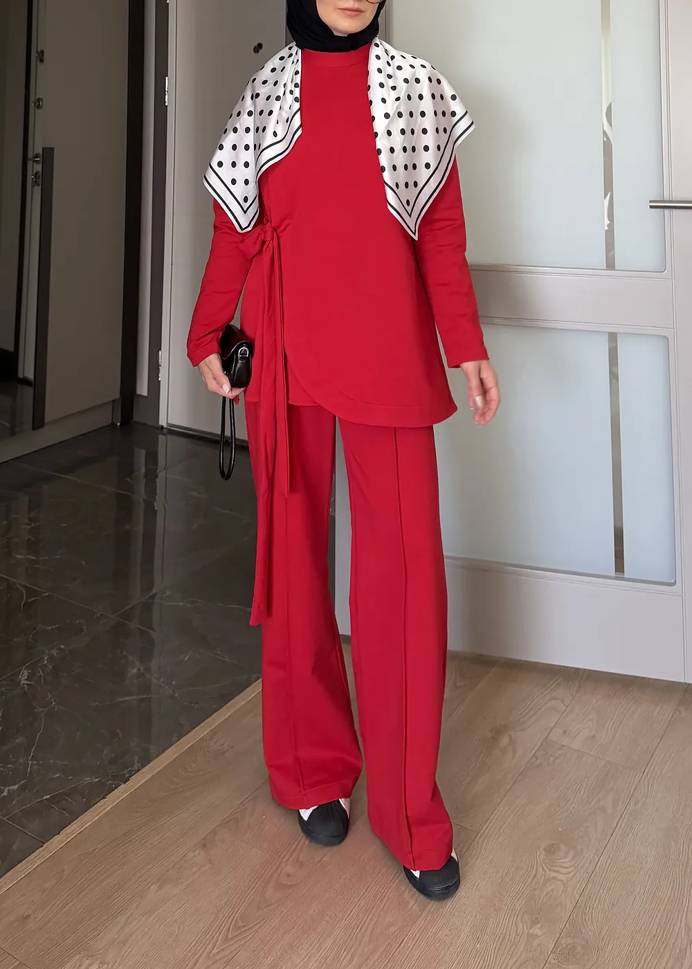 Lou Takım Kırmızı