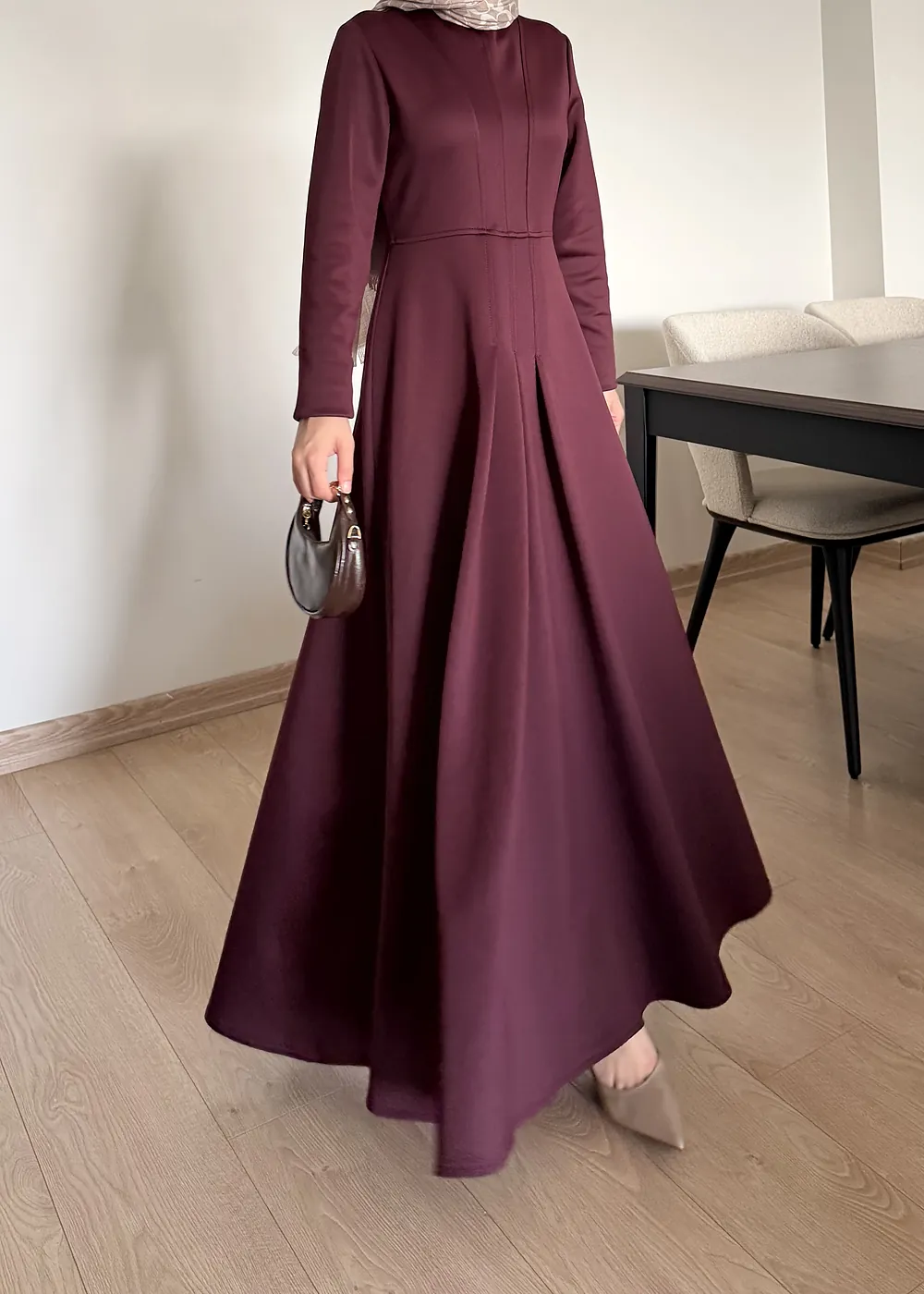 612 - Liva Ebise Bordo